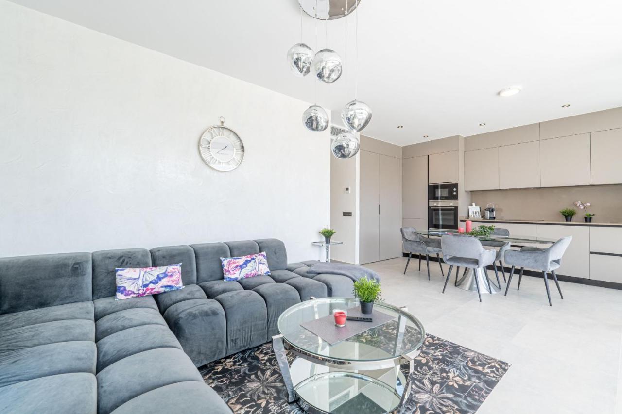 Apart-rent Av Platja Santa Margarita 2010 Appartement