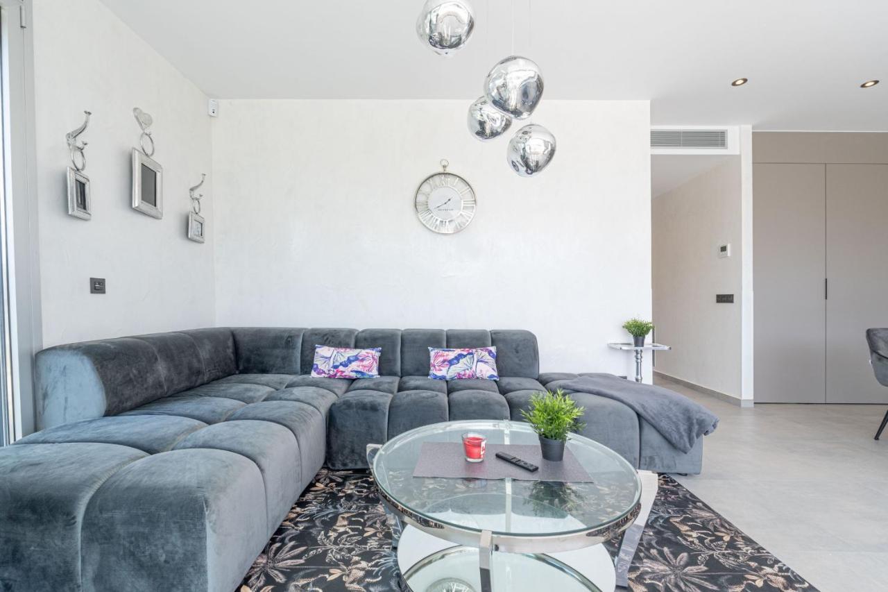 Apart-rent Av Platja Santa Margarita 2010 Appartement *